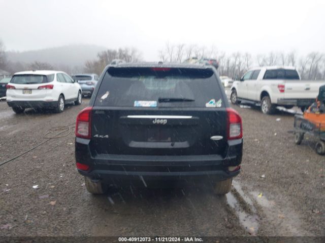 1C4NJDEB5ED760638 Jeep Compass Latitude