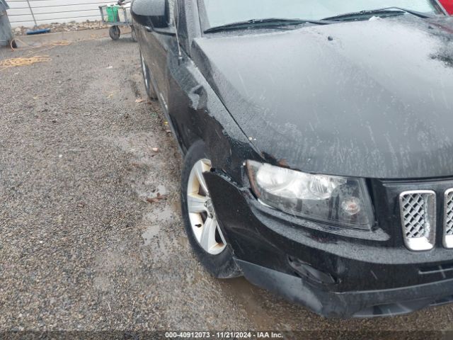 1C4NJDEB5ED760638 Jeep Compass Latitude