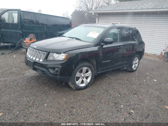1C4NJDEB5ED760638 Jeep Compass Latitude