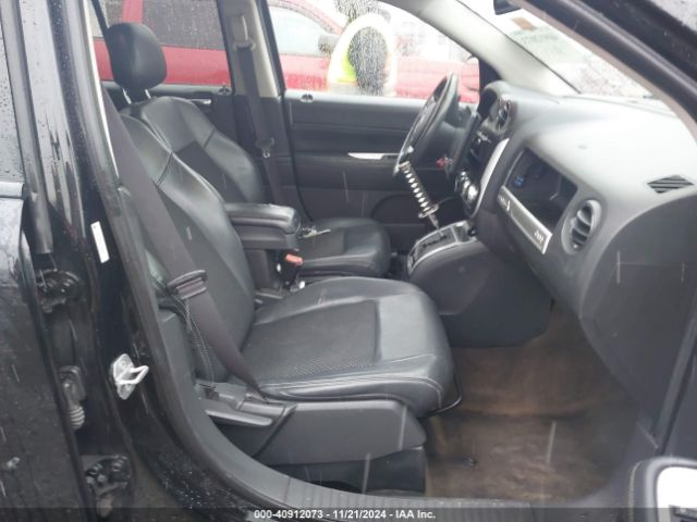 1C4NJDEB5ED760638 Jeep Compass Latitude