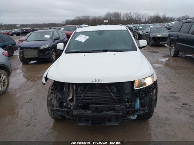Jeep Grand Cherokee Laredo 2014 1C4RJFAG6EC367977 Image 6
