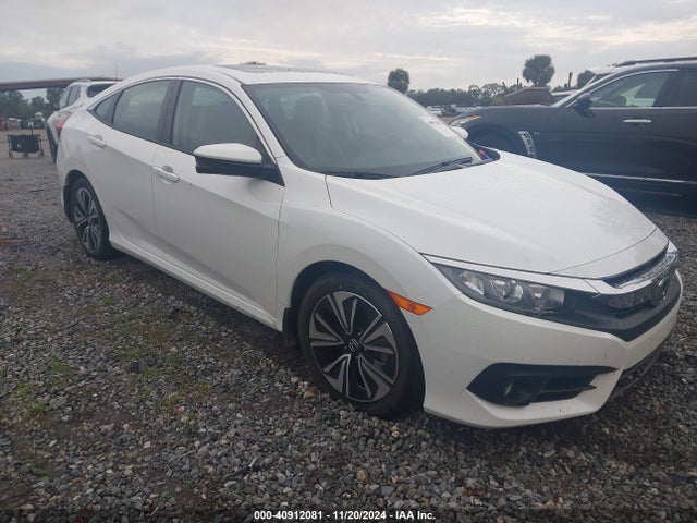 2018 19XFC1F73JE001695 main image