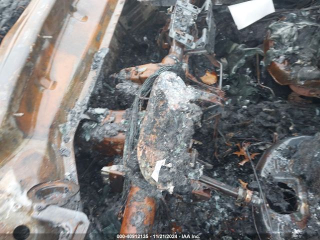 1C4PJMLB2KD311568 Jeep Cherokee Latitude Plus 4x4