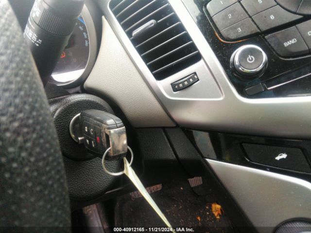 1G1PC5SB6F7207227 Chevrolet Cruze 1lt Auto
