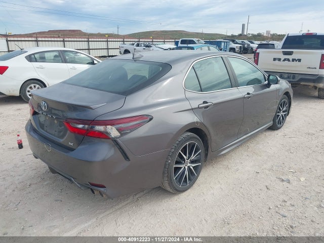 Toyota CAMRY SE 2021 4T1G11AK3MU547730 Image 4