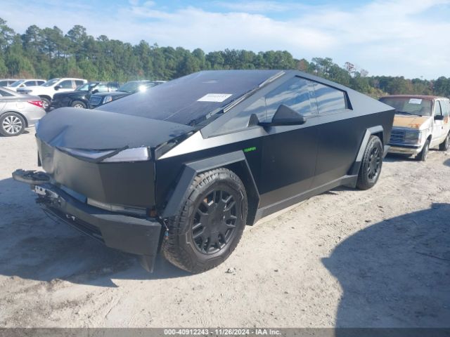 7G2CEHED5RA016017 Tesla Cybertruck All-wheel Drive