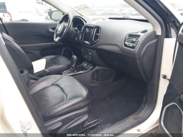3C4NJCCB8JT204423 Jeep Compass Limited Fwd