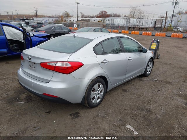 KIA FORTE LX 2016 KNAFK4A60G5493574 Image 4