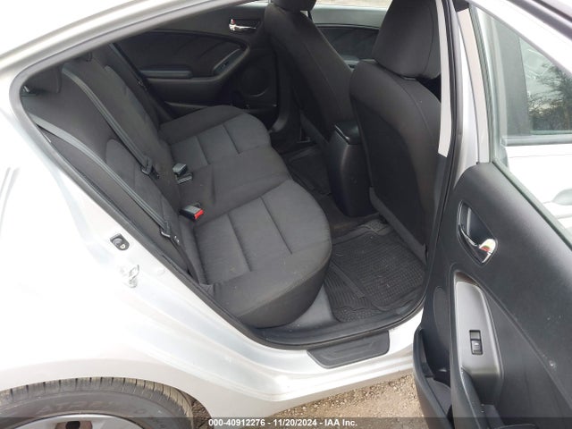 KIA FORTE LX 2016 KNAFK4A60G5493574 Image 8