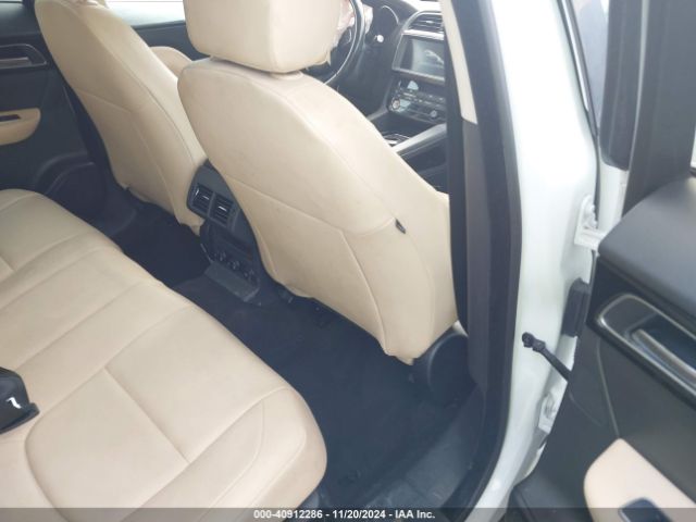 2019 JAGUAR F-PACE SADCS2FX0KA390106 Photo 7