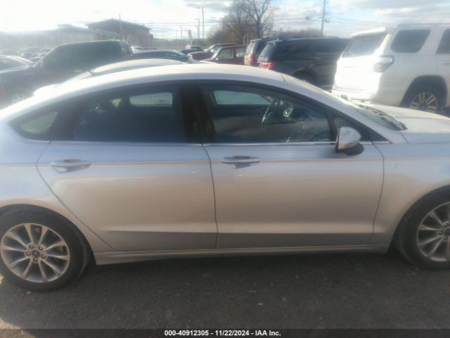 3FA6P0H76HR414716 Ford FUSION SE