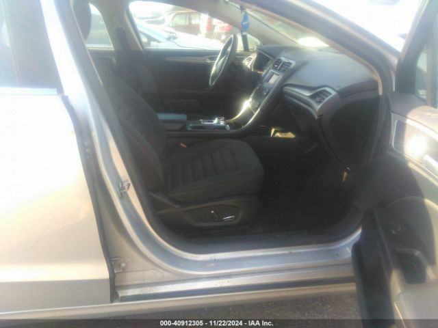 3FA6P0H76HR414716 Ford FUSION SE
