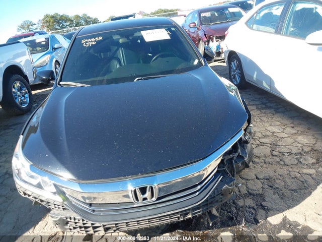 1HGCR2F13HA012679 Honda Accord Sport Se