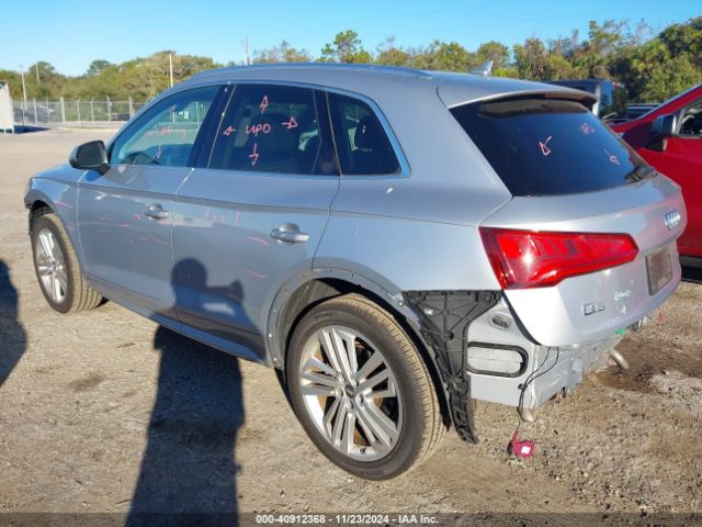 WA1BNAFY8K2072255 Audi Q5 45 Premium