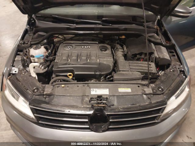 3VWLA7AJ3FM263595 Volkswagen Jetta 2.0l Tdi Sel