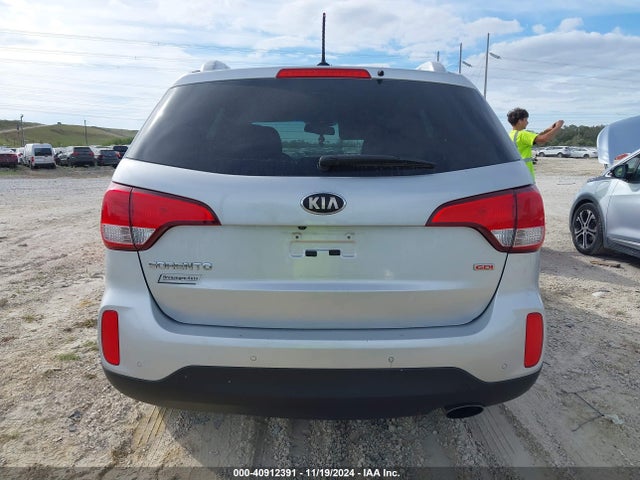 KIA SORENTO LX 2014 5XYKT3A66EG437975 Image 16