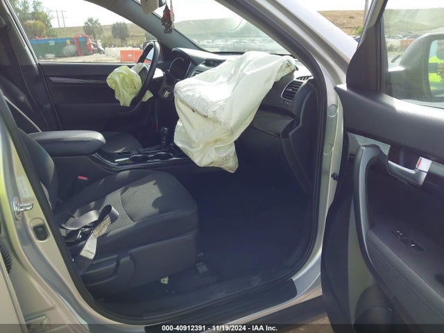 KIA SORENTO LX 2014 5XYKT3A66EG437975 Image 5