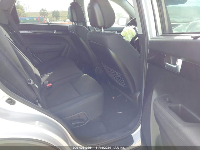 KIA SORENTO LX 2014 5XYKT3A66EG437975 Image 8