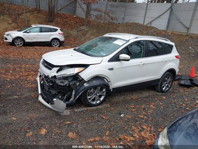 Ford Escape Titanium 2014 1FMCU9JX6EUD36278 Image 2