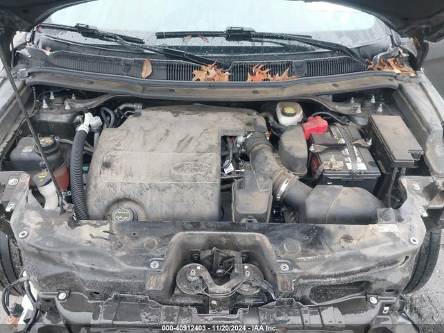 Ford EXPLORER XLT 2017 1FM5K7D80HGE18758 Image 10