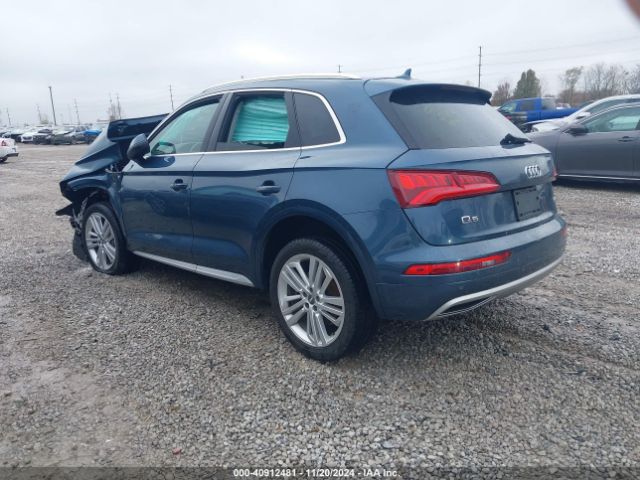 WA1CNAFY2J2179126 Audi Q5 2.0t Premium/2.0t Tech Premium