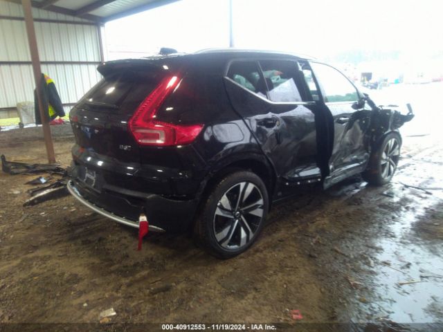 YV4L12UN6P2088821 Volvo Xc40 Plus Bright Theme