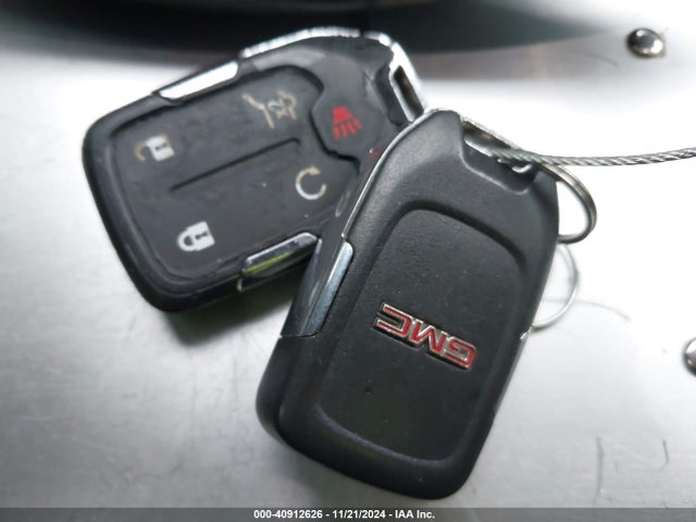 3GKALPEV2JL316095 GMC Terrain Slt