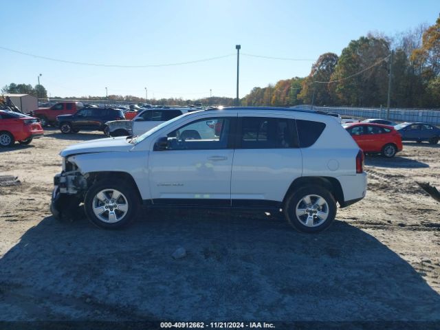 1C4NJCBA4ED743075 Jeep Compass Sport