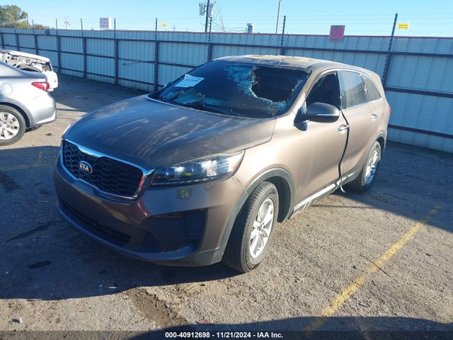 KIA Sorento 3.3l Lx 2019 5XYPG4A50KG481277 Image 2