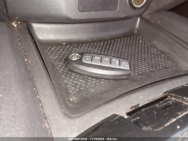 5N1AT2MT2JC719581 Nissan ROGUE SV