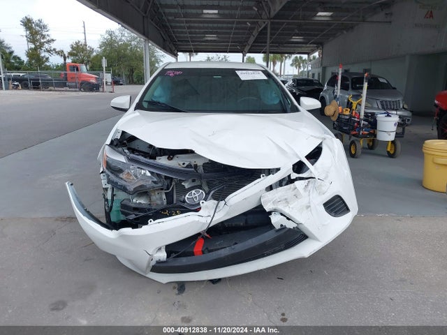 Toyota COROLLA LE 2016 5YFBURHE2GP399513 Image 12
