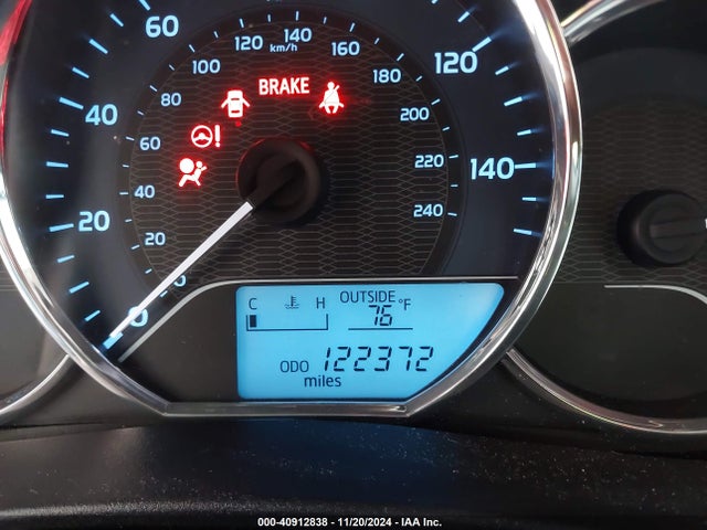 Toyota COROLLA LE 2016 5YFBURHE2GP399513 Image 15
