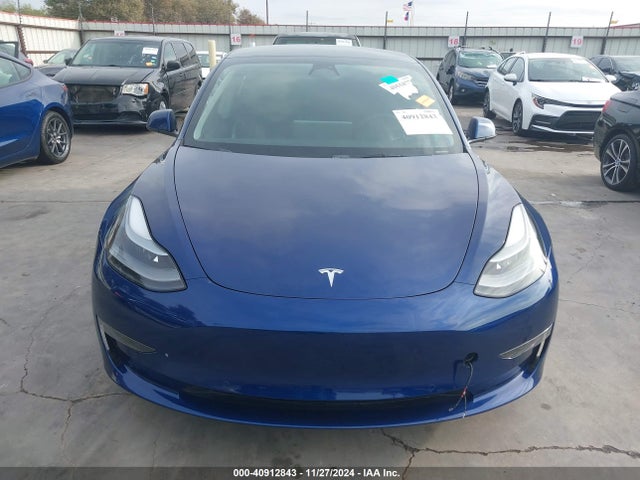 Tesla Model 3 Rear-wheel Drive 2022 5YJ3E1EAXNF305813 Image 11