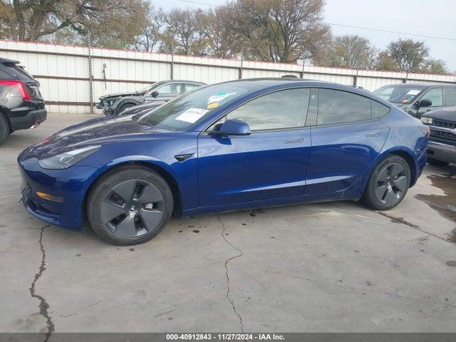 Tesla Model 3 Rear-wheel Drive 2022 5YJ3E1EAXNF305813 Image 13