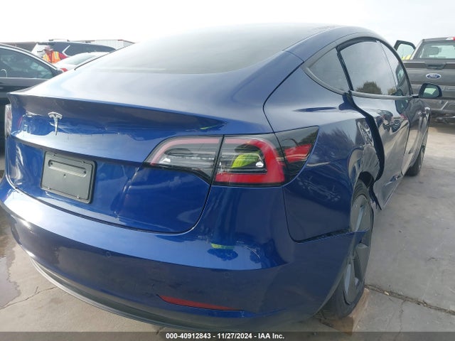 Tesla Model 3 Rear-wheel Drive 2022 5YJ3E1EAXNF305813 Image 18