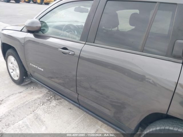 1C4NJCEB3HD197961 Jeep Compass Latitude Fwd