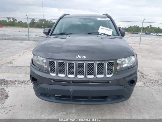 1C4NJCEB3HD197961 Jeep Compass Latitude Fwd