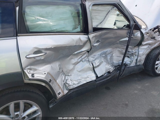 2011 MINI COOPER S COUNTRYMAN WMWZC3C5XBWL78864 Photo 5