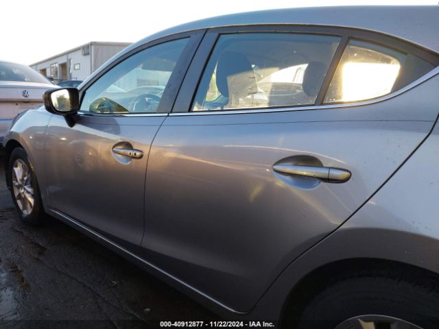 JM1BM1L79E1191057 Mazda Mazda3 I Touring