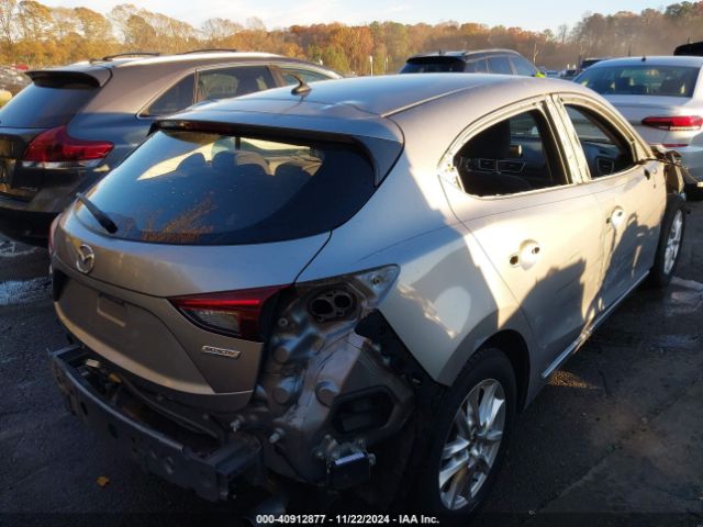 JM1BM1L79E1191057 Mazda Mazda3 I Touring