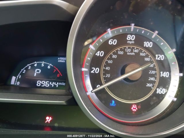 JM1BM1L79E1191057 Mazda Mazda3 I Touring