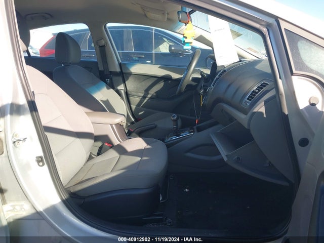 KIA FORTE LX 2018 3KPFK4A76JE225863 Image 5