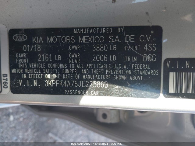 KIA FORTE LX 2018 3KPFK4A76JE225863 Image 9