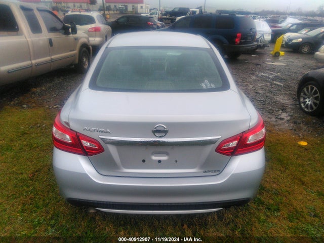 Nissan Altima 2.5 S 2017 1N4AL3AP0HN365100 Image 16
