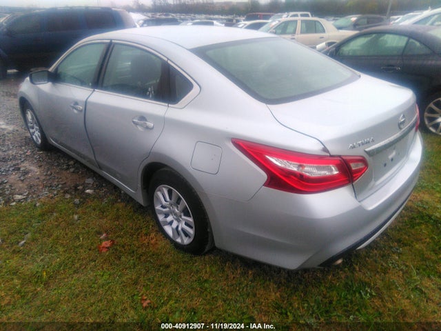 Nissan Altima 2.5 S 2017 1N4AL3AP0HN365100 Image 3