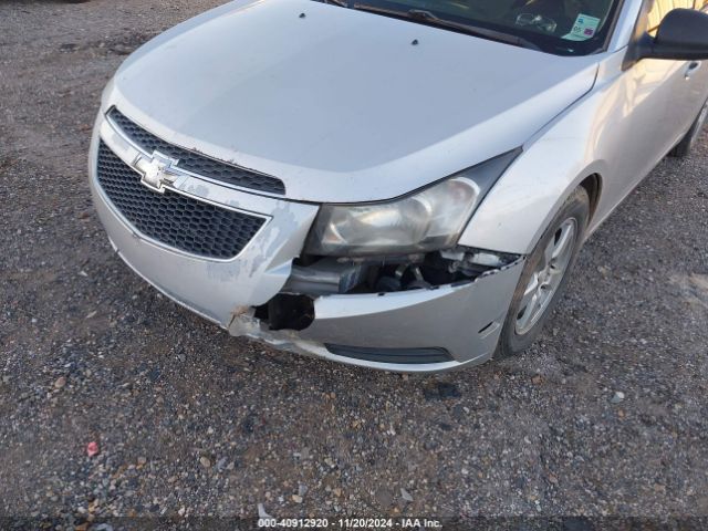 1G1PB5SG4E7446417 Chevrolet Cruze Ls Manual