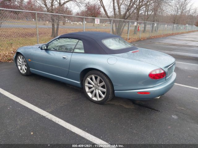 2005 JAGUAR XK8 SAJDA42C652A43089 Photo 2