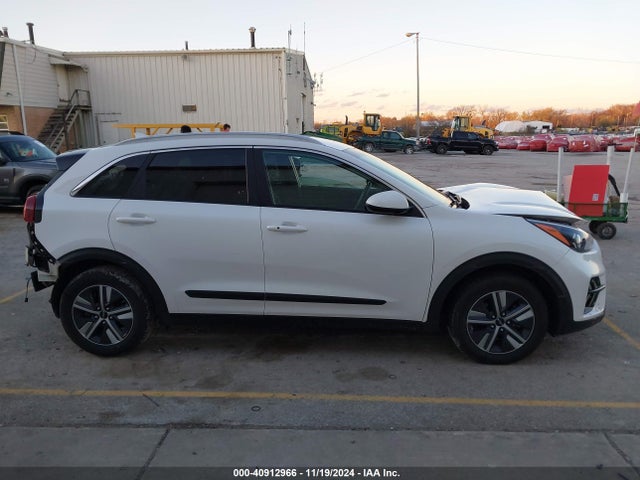 KIA Niro Lxs 2022 KNDCB3LC8N5510153 Image 13