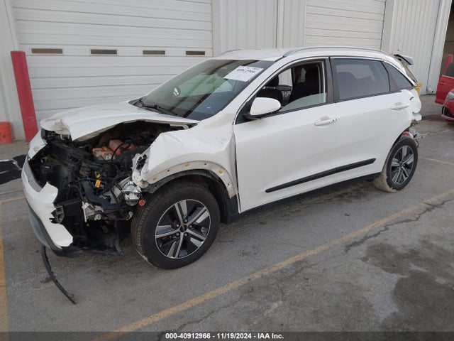 KIA Niro Lxs 2022 KNDCB3LC8N5510153 Image 2