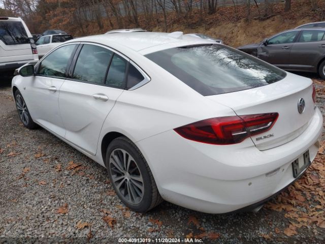 W04GR6SX7J1143504 Buick Regal Sportback Essence